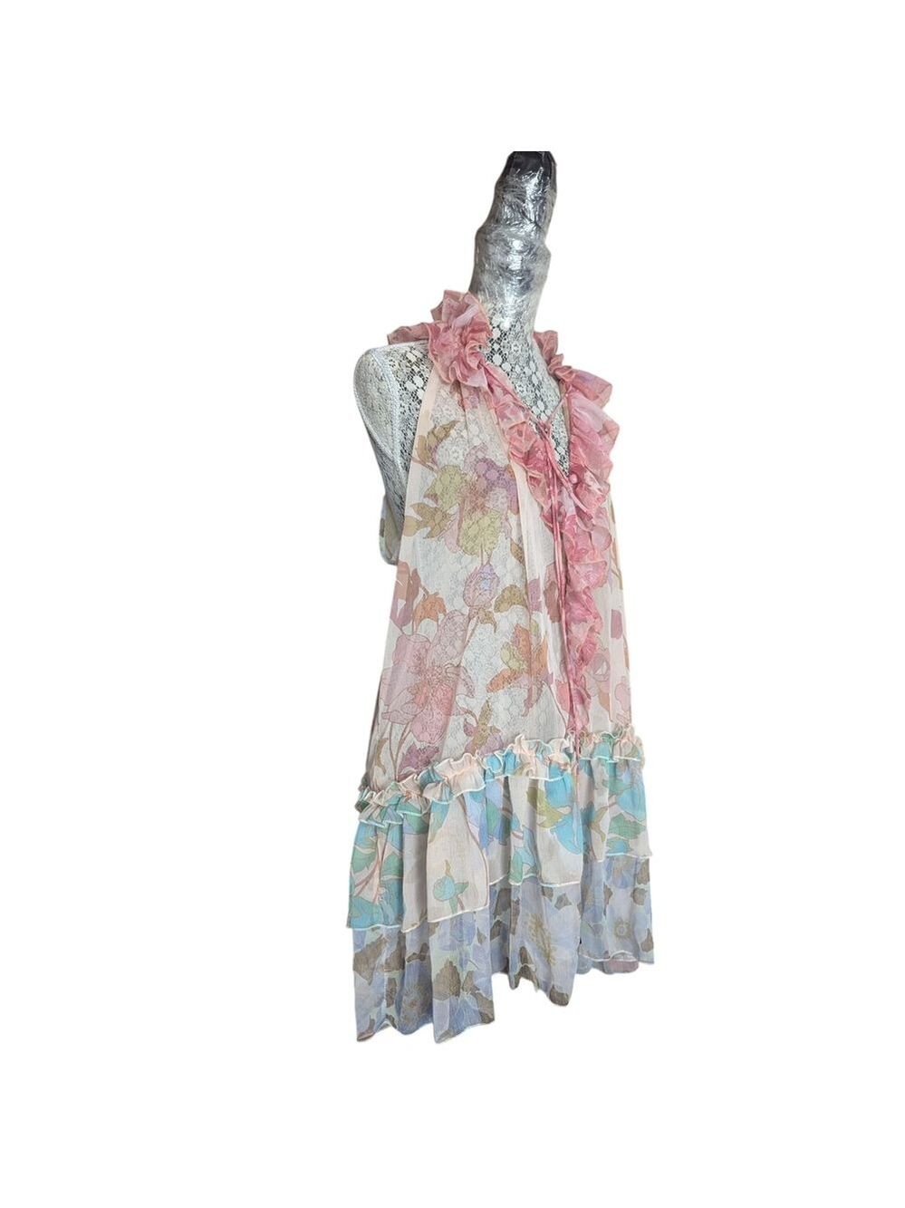 Beulah Style Floral Print Ruffle Tiered Sleeveless Dress.